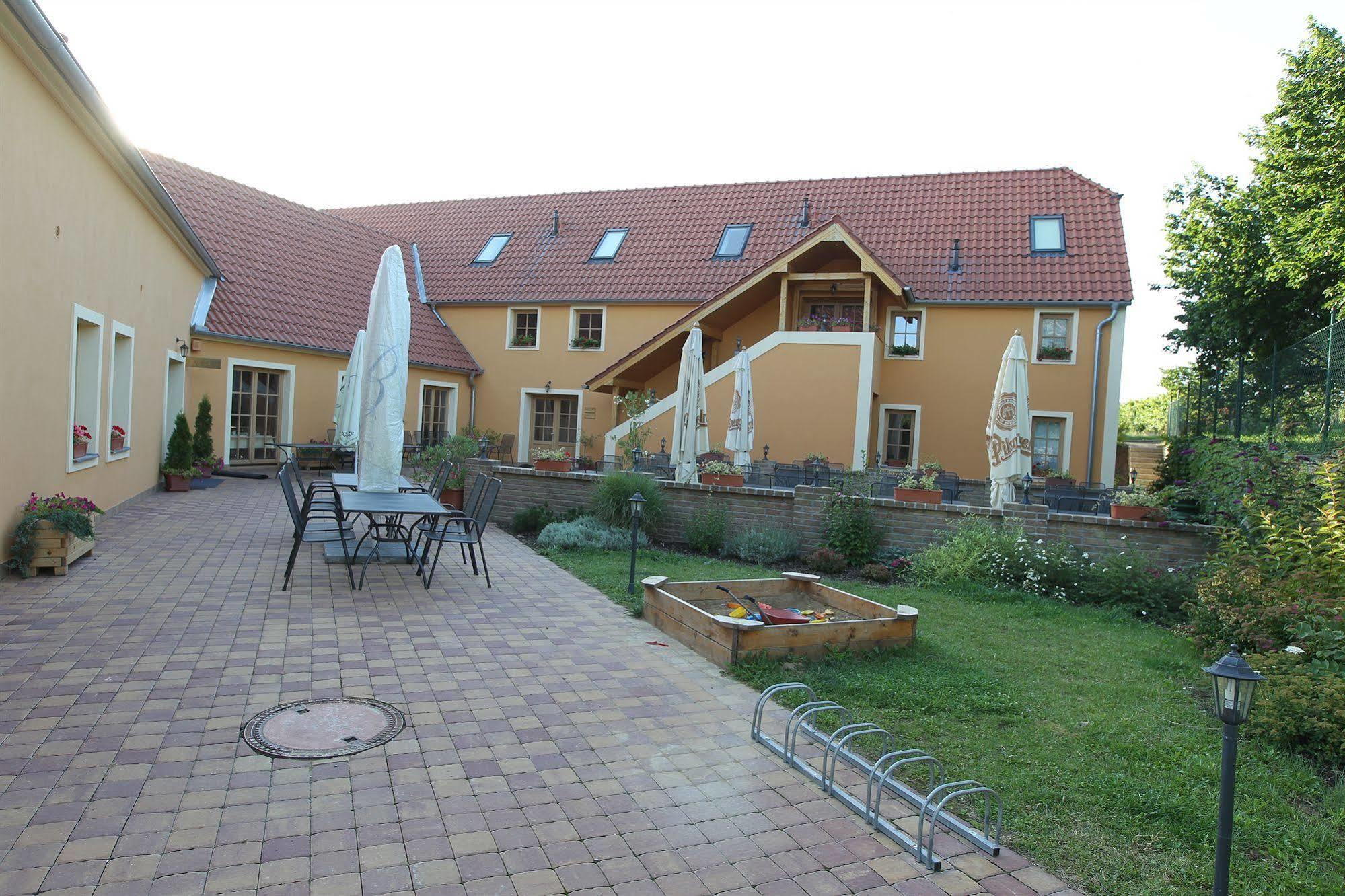 Hotel Pavlov Luaran gambar