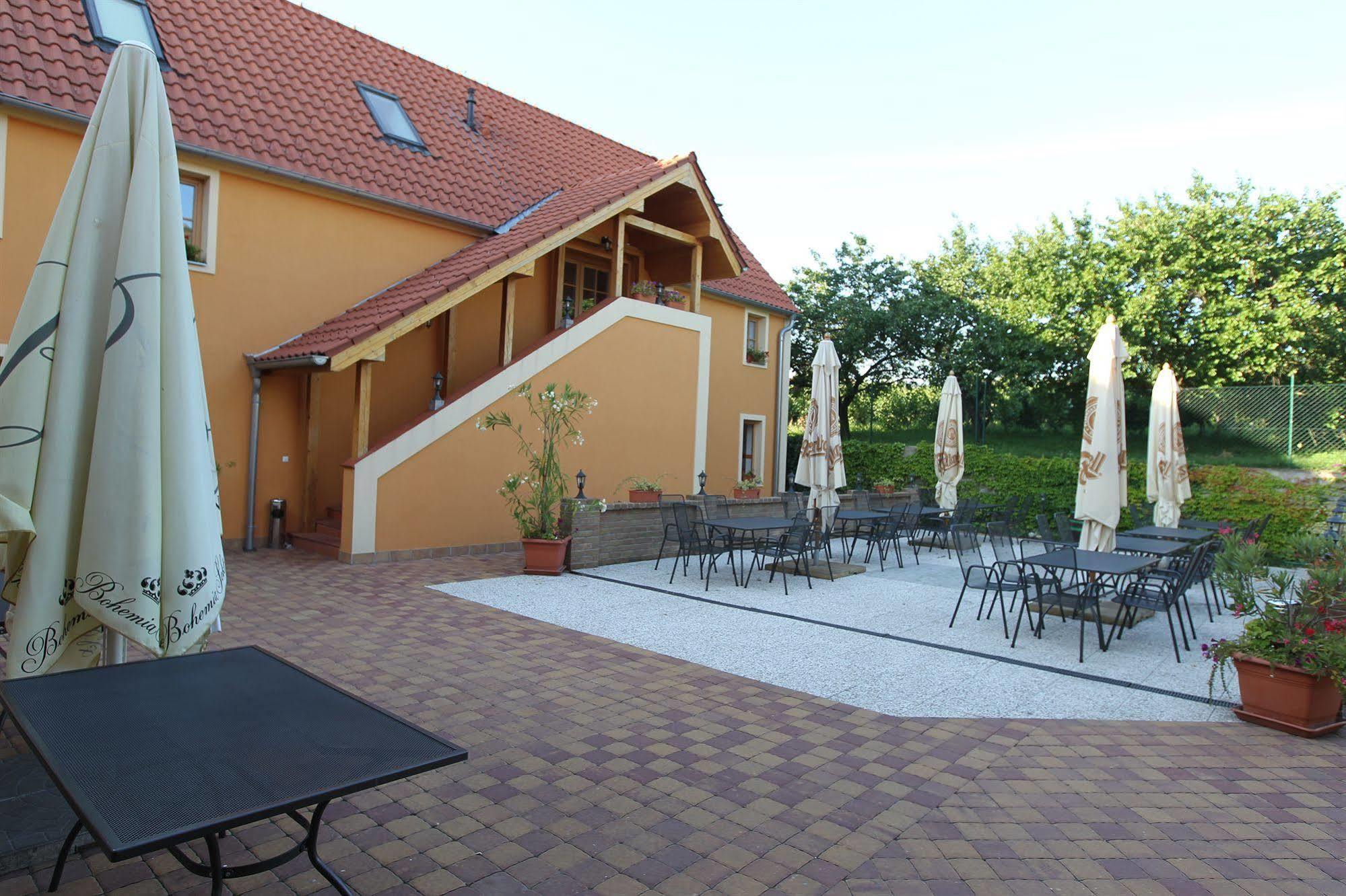 Hotel Pavlov Luaran gambar
